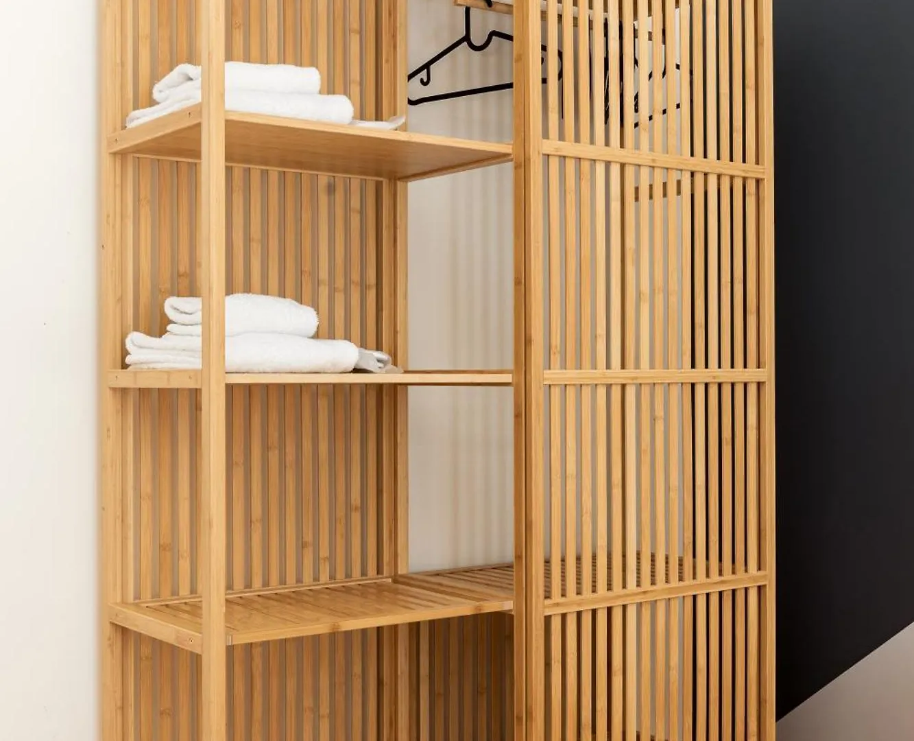 Vista By Halu!: Spacious City Centre Home Thessaloniki 0*,  Greece