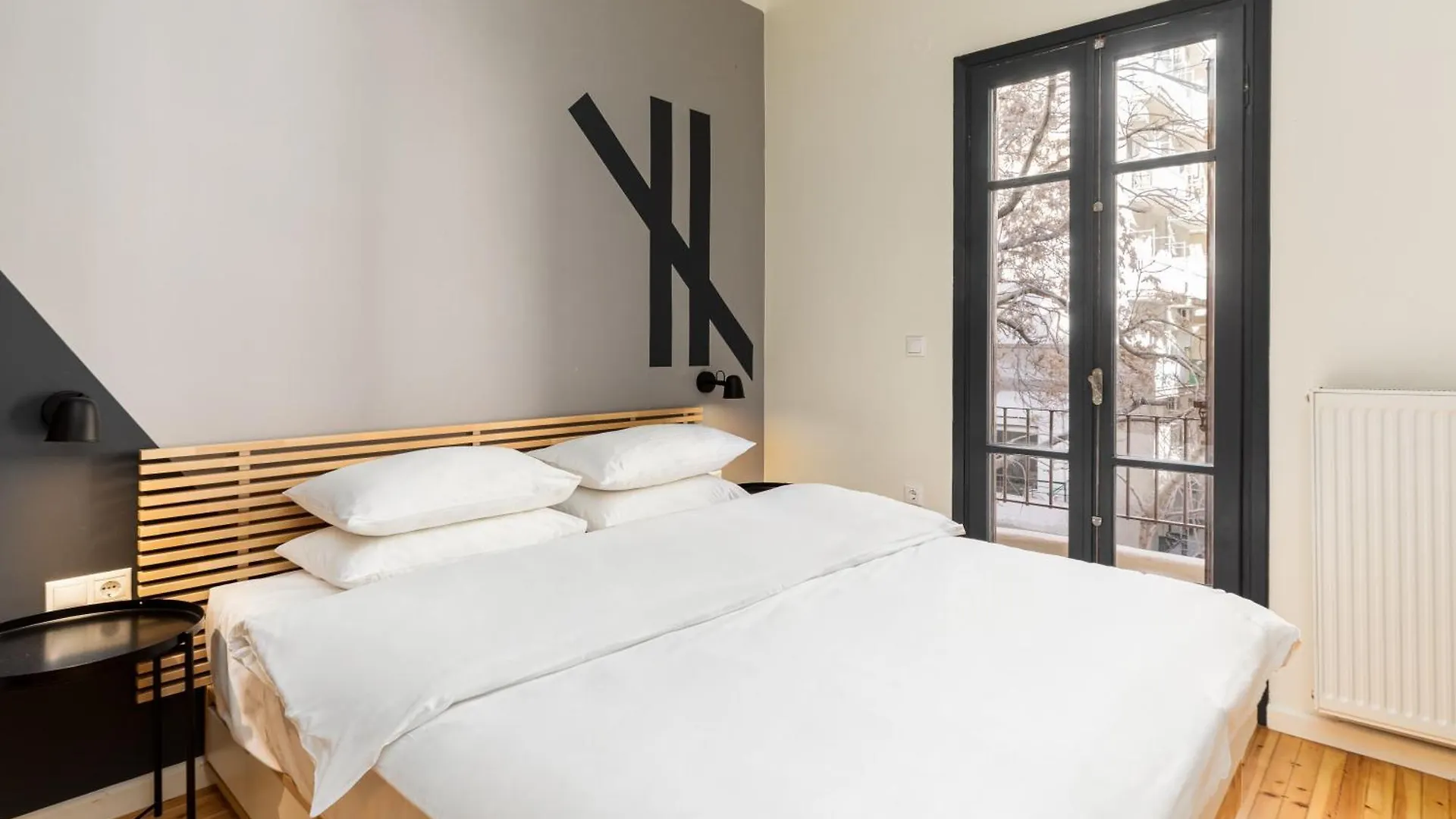 Vista By Halu!: Spacious City Centre Home Thessaloniki Apartment